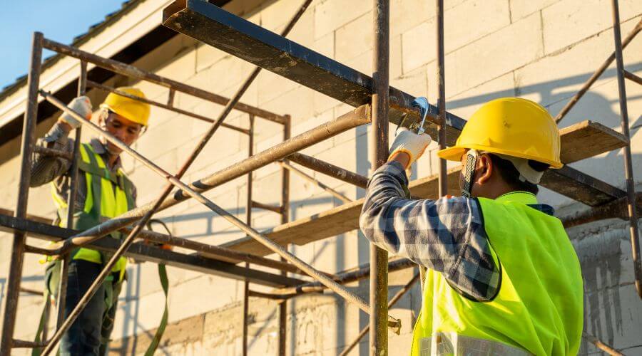 Fascia Repair in Davis Creek, CA